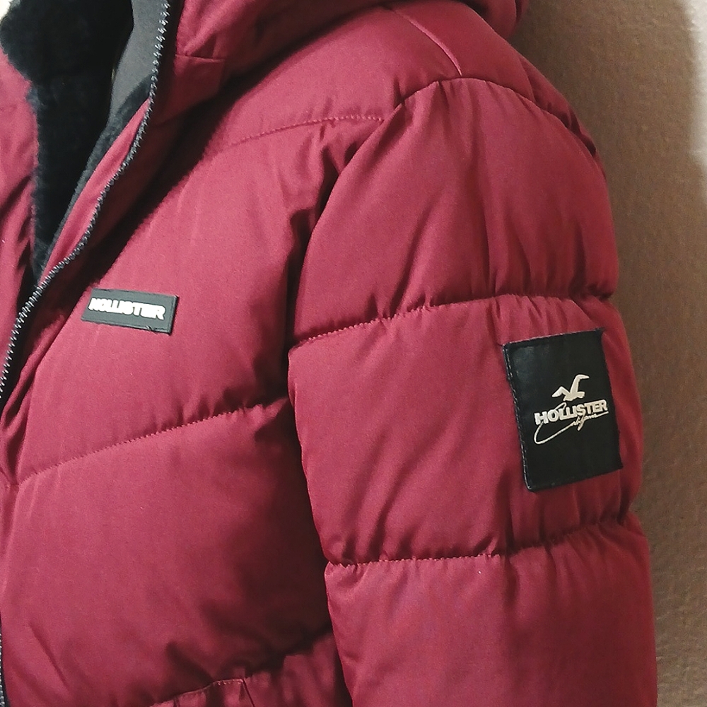HOLLISTER PUFFER JACKET - Picture 4 of 10